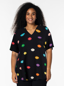 BONNA - Plus Size T-shirt från Studio