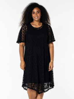 PERNILLE - Plus Size Klänning från Studio