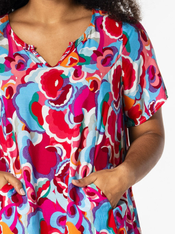BIRGITTE - Plus Size Klänning från Studio