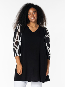 KYRA - Plus Size Tunika från Studio