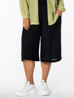 KATRINE - Plus Size Shorts från Studio