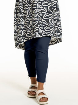 LENA - Plus Size Byxor från Studio