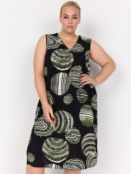 WA-MEDINE - Plus Size Klänning från Wasabi Concept