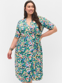 Plus Size Klänning från Zizzi
