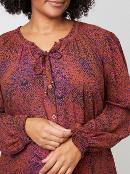 Plus Size Klänning från Adia