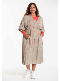 BRIGITT - Plus Size Klänning från Gozzip