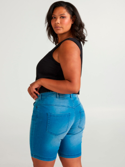Plus Size Shorts från Zizzi