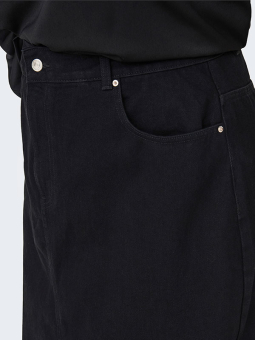 CARNELIA - Plus Size Kjol från Only Carmakoma