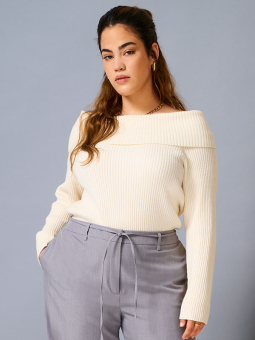 CARKATIA - Plus Size Tröja från Only Carmakoma