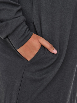 CARCAIA - Plus Size Klänning från Only Carmakoma