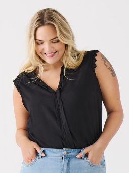 MUMI  - Plus Size Top från Only Carmakoma