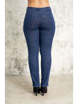 Plus Size Jeans från Studio