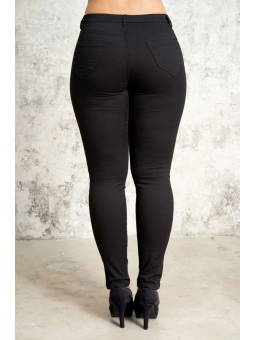 Plus Size Jeans från Studio