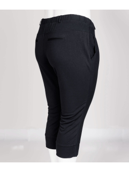 Plus Size Byxor från Studio